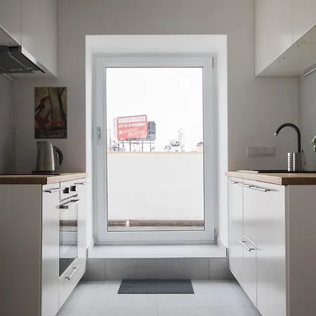 Appartement Bizzi Luxcenter View Warschau